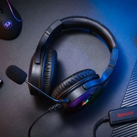 REDRAGON Over-Ear PANDORA USB (Power Only)|Aux (Mic and Headset) RGB Gaming Headset - Black REDRAGON Over-Ear PANDORA USB (Power Only)|Aux (Mic and Headset) RGB Gaming Headset - Black