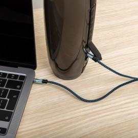 Gizzu 3.5mm AUX Cable 1.5m - Black/Blue Gizzu 3.5mm AUX Cable 1.5m - Black/Blue