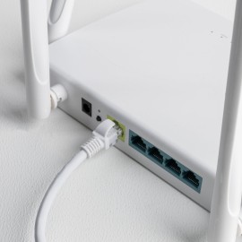 Gizzu Cat6 UTP Fly Lead Ethernet Network Cable 20cm - White Gizzu Cat6 UTP Fly Lead Ethernet Network Cable 20cm - White