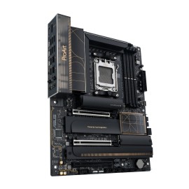 PCBuilder Ryzen 9 9950X REMBRANDT Windows 11 Creator PC PCBuilder Ryzen 9 9950X REMBRANDT Windows 11 Creator PC