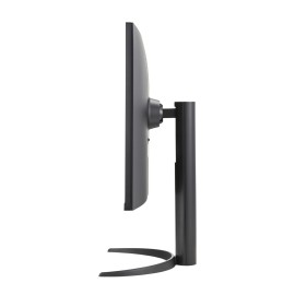 LG UltraFine 32" 4K UHD 60Hz VA Monitor LG UltraFine 32" 4K UHD 60Hz VA Monitor